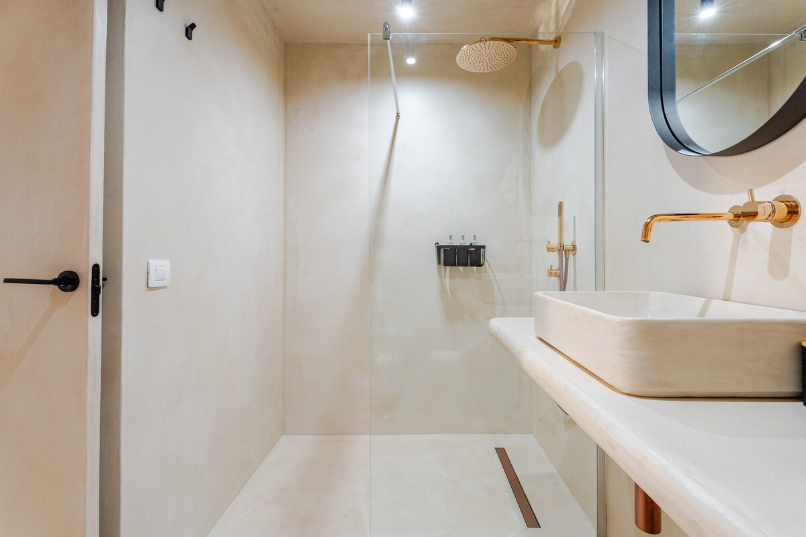 The Giants Residence Tenerife – Luxury 3BR Apartment with Private Jacuzzi & Ocean View - Image 17