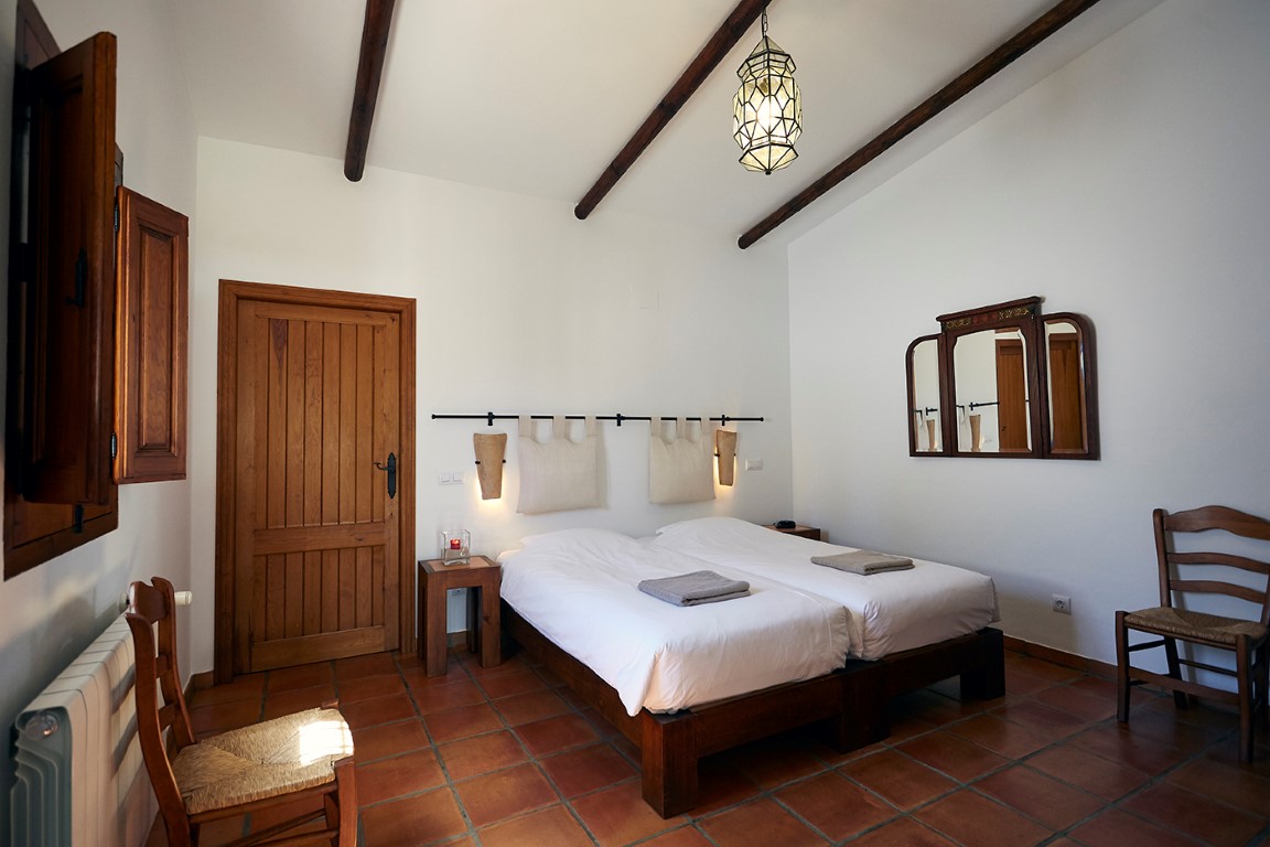 Double Room Olive View - Image 1