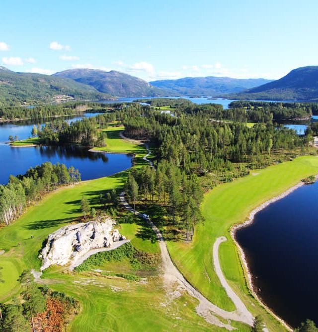 Golf at Vrådal Golfklubb