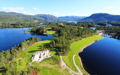 Golf at Vrådal Golfklubb
